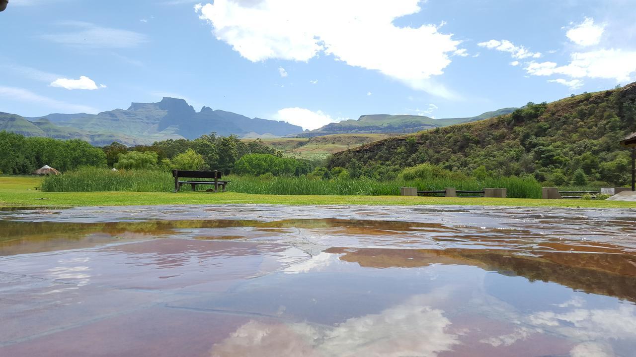Dragon Peaks Mountain Resort Champagne Valley Luaran gambar